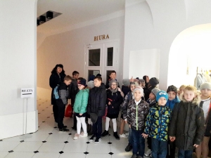 Klasy I i II na kolejnym przedstawieniu w Lesznie_12