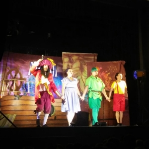 Klasy I i II na przedstawieniu w Lesznie_8