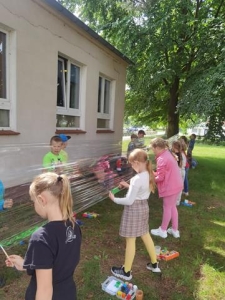 Nietypowa lekcja edukacji plastycznej._4