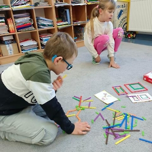 Swobodne zabawy z zestawem geostix_12