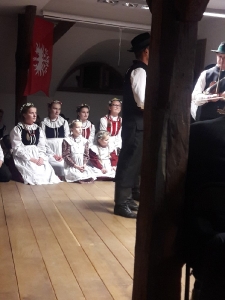 Szkolny Zespół Regionalny - występuje i świętuje!_3