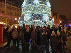 Szkolny Zespół Regionalny - występuje i świętuje!
