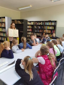 Z wizytą w bibliotece_24