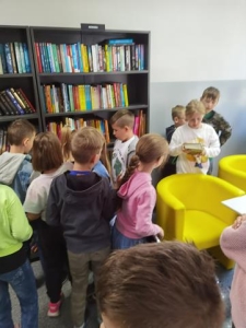 Z wizytą w bibliotece_9